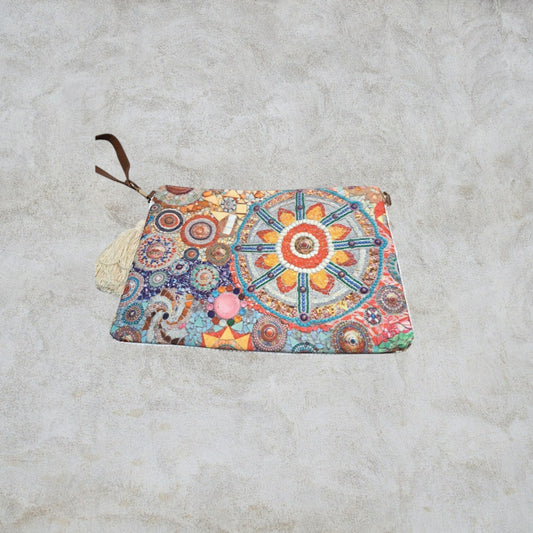 Clutch "Luzia"– Farbe trifft Eleganz