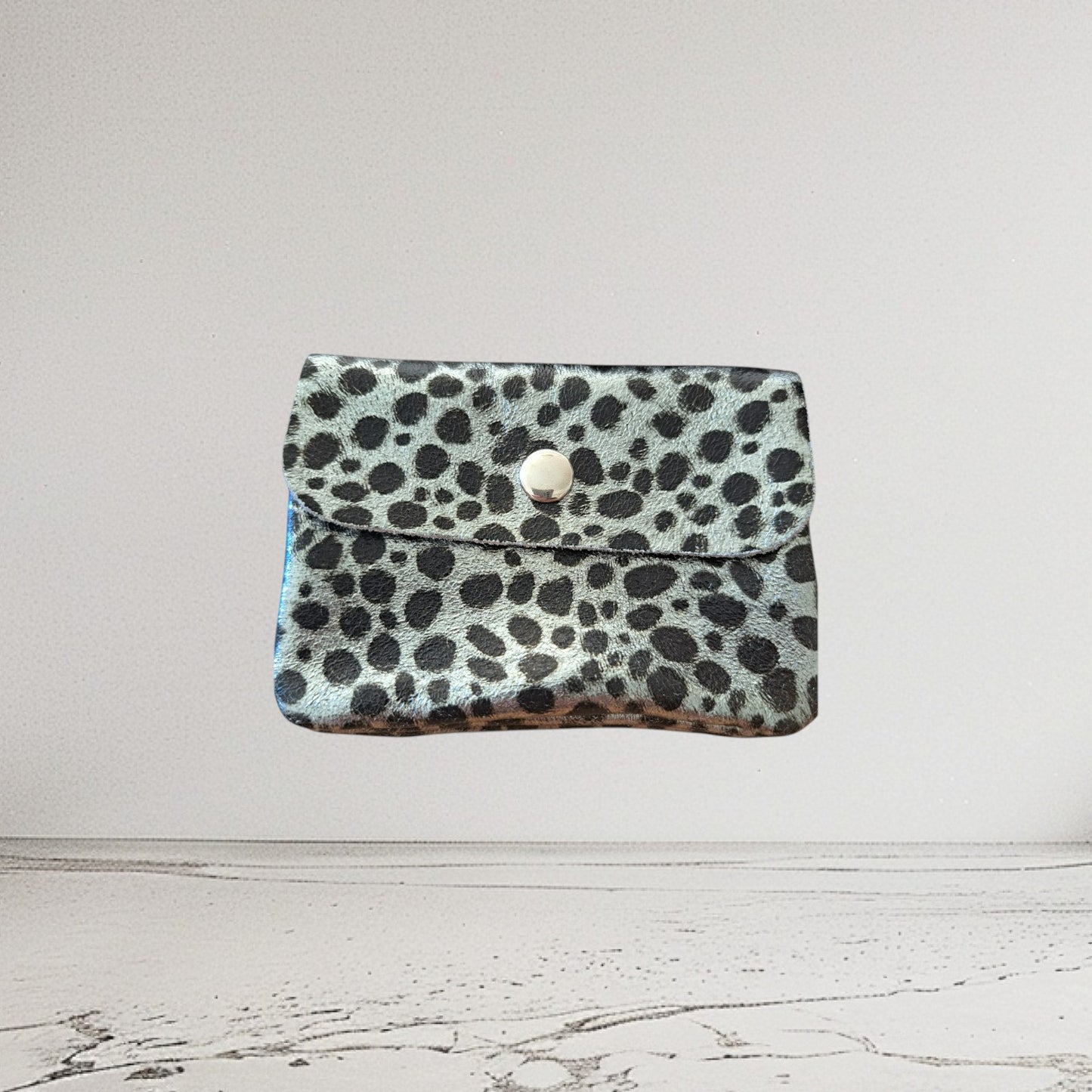 Kleine Geldbörse aus echtem Leder – Silbergrau im Leodesign